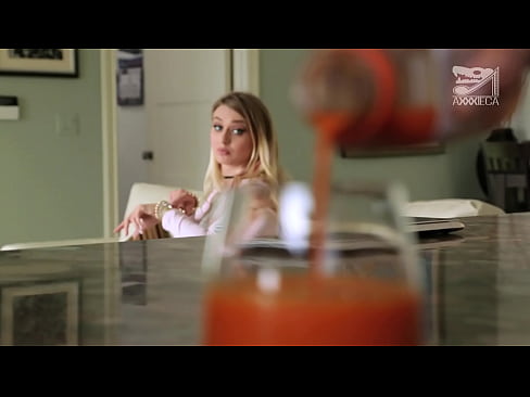 ❤️ Թեժ աղջիկը մեծ կրծքերով և կիպ փիսիկով աքաղաղ է ստանում պարտվողից, բայց շատ դժվար ❌ Պոռնո պոռնոյում hy.pornpk.ru ❌️❤