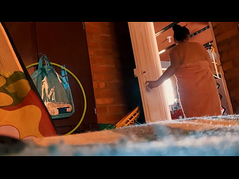 ❤️ Հորեղբայրս հետևում է ինձ ցնցուղի մեջ, նա ծակում է ինձ, մինչ ես ցնցուղ եմ ընդունում: ❌ Պոռնո պոռնոյում hy.pornpk.ru ❌️❤