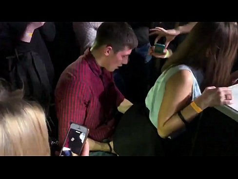 ❤️ Իսկական սեքս ռուսական գիշերային ակումբում. 18-ամյա ռուս աղջիկն անուսի և հեշտոցի մեջ ծծվել է գիշերային ակումբում ❌ Պոռնո պոռնոյում hy.pornpk.ru ❌️❤